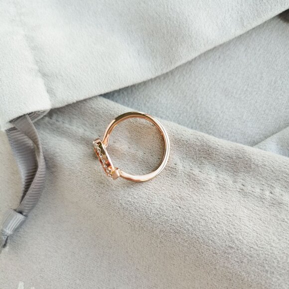 Michael Kors Monogram Logo and Crystal Rose Gold open ring size 8 w/ dust bag - Picture 2 of 3